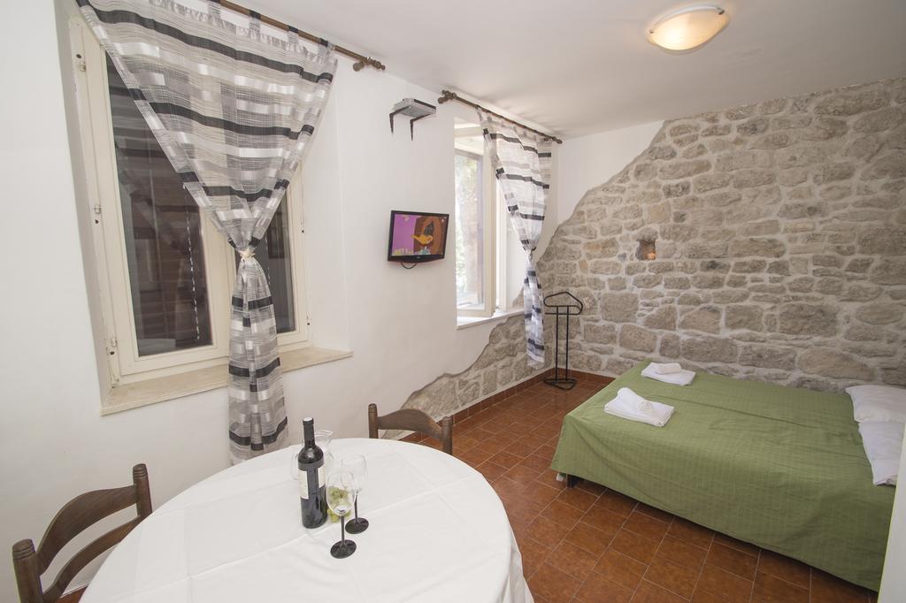 Posejdon Apartments كورتْشولا المظهر الخارجي الصورة